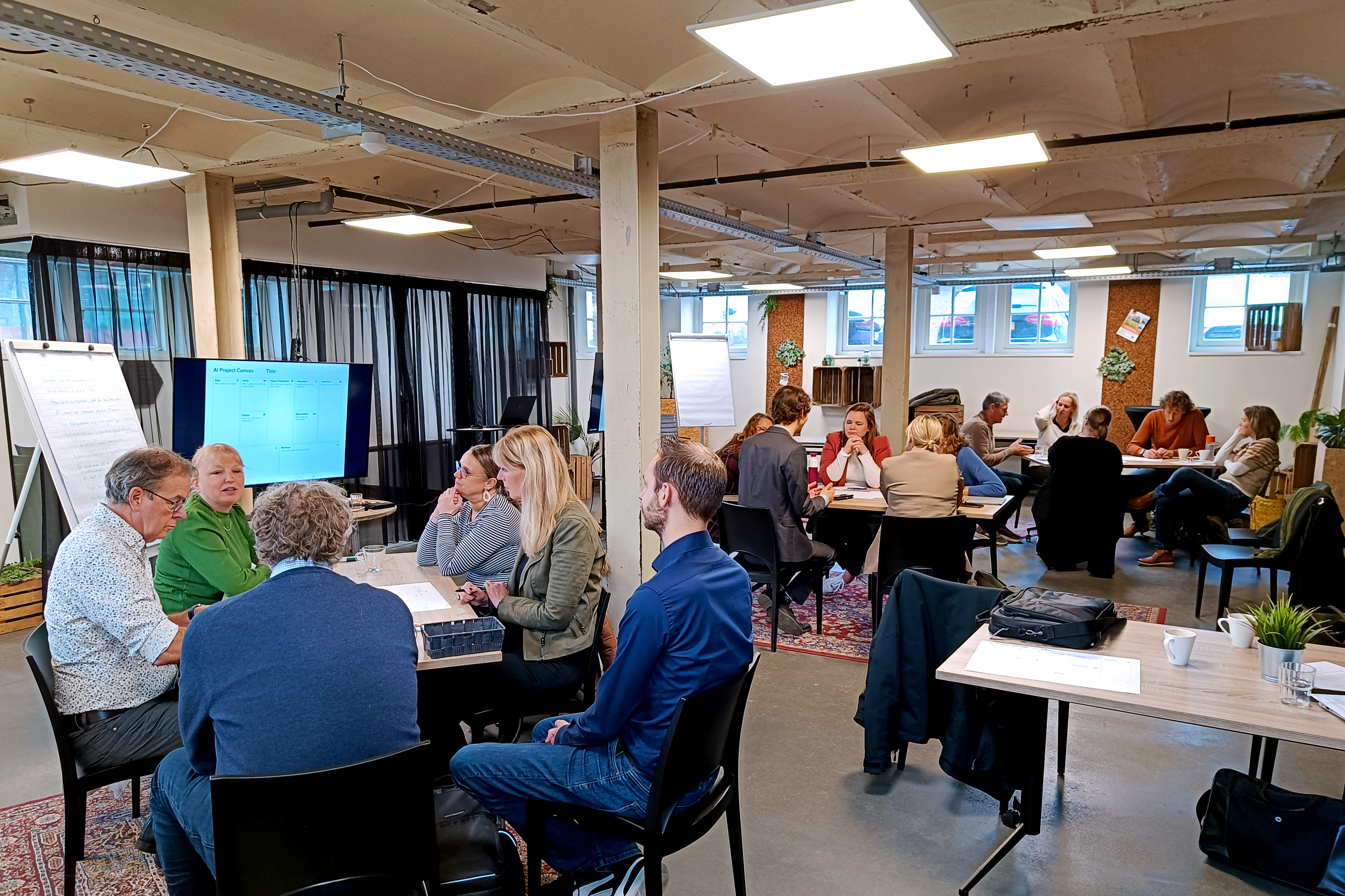 Bedrijven verkennen nieuwe technologieën zoals AI en data-analyse tijdens een BIC-LAB workshop in Deventer